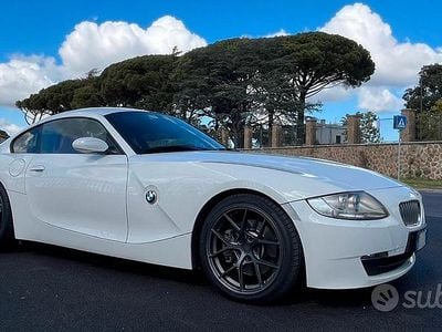 Begagnad BMW Z4 M Sport 265 HK (194 kW) 2007 Vit Sportkupé