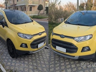 Usata Ford Ecosport Titanium 95 CV (69 kW) 2016 Giallo SUV