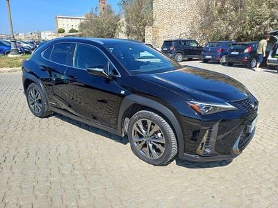 Usata Lexus UX 250h Sport Line 145 CV (106 kW) 2021 Grigio SUV