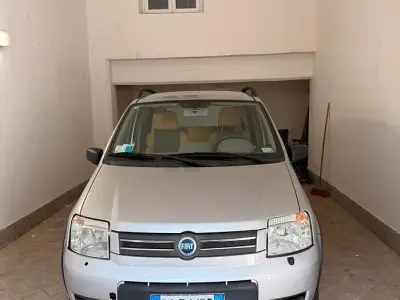 Usata Fiat Panda 4x4 69 CV (50 kW) 2006 Utilitaria
