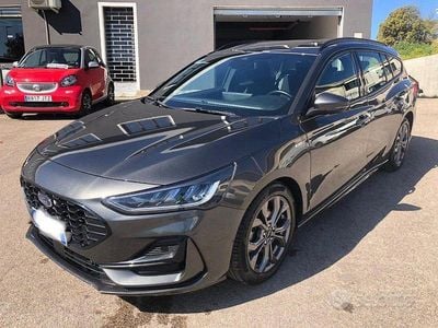 Usata Ford Focus ST-Line 125 CV (91 kW) 2023 Grigio Station wagon