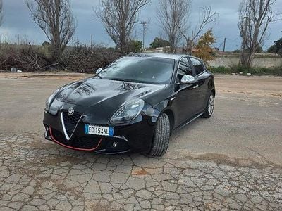 Usata Alfa Romeo Giulietta Exclusive 140 CV (102 kW) 2011 Nero Berlina