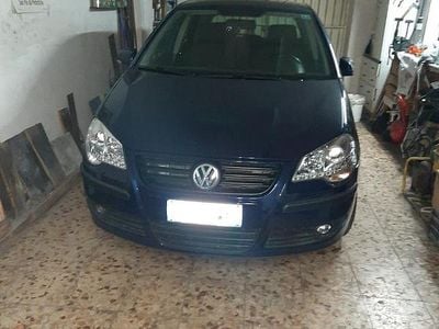 Usata VW Polo 75 CV (55 kW) 2005 Blu Utilitaria