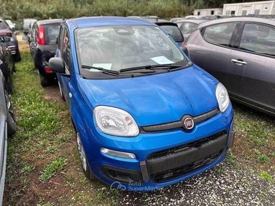 Usata Fiat Panda Cross Cross 70 CV (51 kW) 2025 Blu Utilitaria