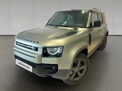 Käytetty Land Rover Defender SE 200 HP (147 kW) 2021 Vihreä Katumaasturi