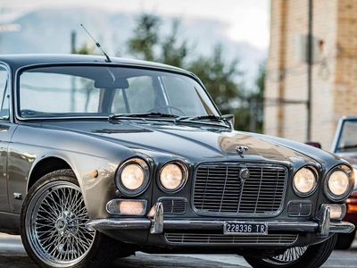 Grigio Usata 1970 Jaguar XJ6 Berlina | 12.000 €