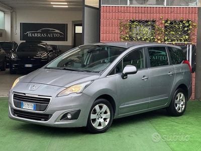 Brugt Peugeot 5008 Allure 120 HK (88 kW) 2016 Grå MPV
