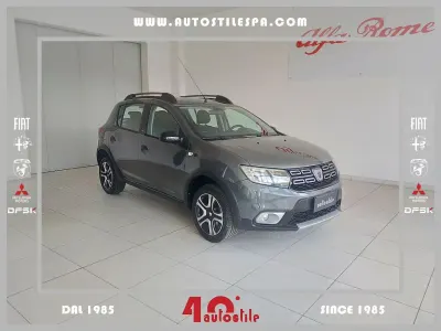Usata Dacia Logan Stepway 90 CV (66 kW) 2018 Grigio Berlina