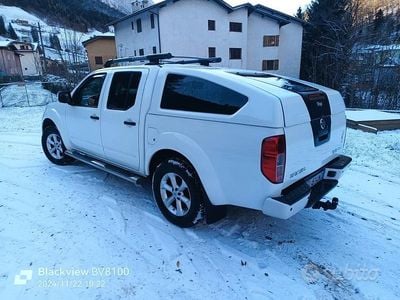 Usata Nissan Navara 190 CV (139 kW) 2012 Bianco Pick-up