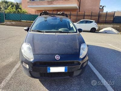 Usata Fiat Punto Street 77 CV (56 kW) 2016 Blu Utilitaria