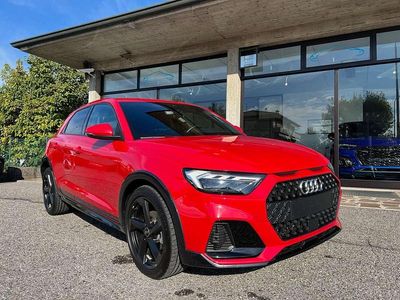 Usata Audi A1 Admired 95 CV (69 kW) 2024 Rosso Utilitaria