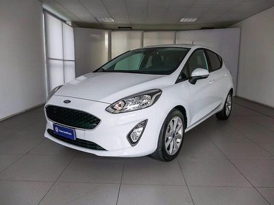 Usata Ford Fiesta 101 CV (74 kW) 2018 Bianco Utilitaria