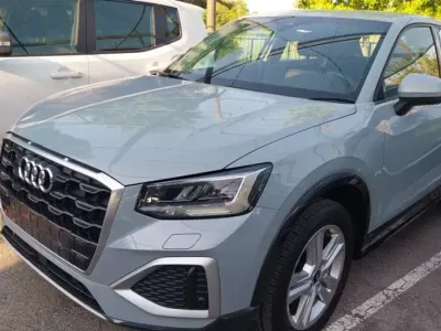 Usata Audi Q2 Advanced 110 CV (80 kW) 2024 Grigio SUV