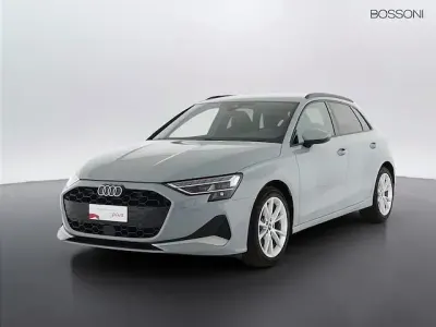 Usata Audi A3 Advanced Plus 150 CV (110 kW) 2025 Grigio freccia perla