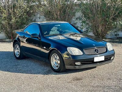 Begagnad Mercedes SLK200 136 HK (100 kW) 1998 Svart Cab