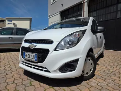 Begagnad Chevrolet Spark SE 68 HK (50 kW) 2013 Vit Halvkombi