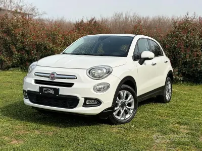 Usado Fiat 500X Lounge 95 HP (69 kW) 2016 Branco SUV