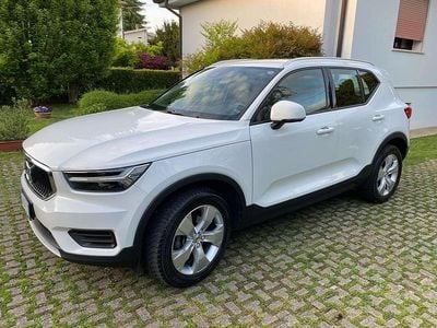 Usata Volvo XC40 Business Edition 150 CV (110 kW) 2020 Bianco SUV
