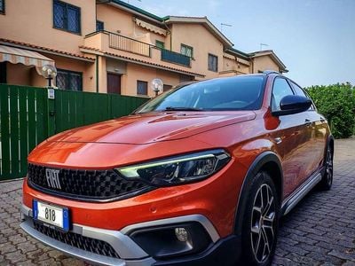 Usata Fiat Tipo Cross 101 CV (74 kW) 2021 Berlina