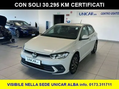 Usata VW Polo Life 80 CV (58 kW) 2024 Ascot grey Utilitaria