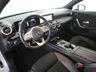 Usata Mercedes A220 190 CV (139 kW) 2019 Grigio Berlina
