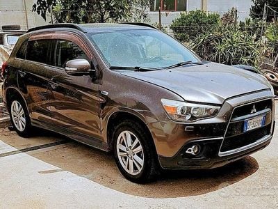 Begagnad Mitsubishi ASX 150 HK (110 kW) 2010 Brun SUV