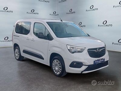 Usata Opel Combo Edition 102 CV (75 kW) 2022 Bianco Monovolume