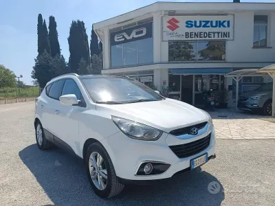 Usata Hyundai ix35 136 CV (100 kW) 2011 Bianco SUV