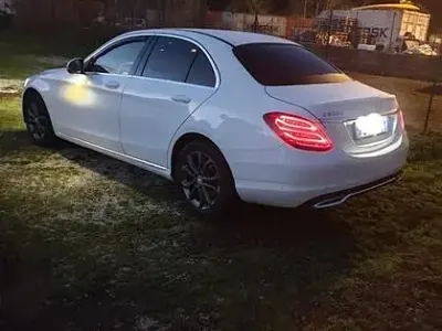 Usata Mercedes C200 136 CV (100 kW) 2016 Bianco Berlina