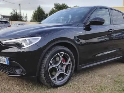Usata Alfa Romeo Stelvio Business 190 CV (139 kW) 2021 Nero SUV