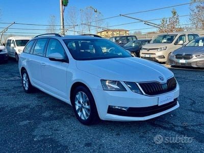 Usata Skoda Octavia Executive 116 CV (85 kW) 2019 Bianco Station wagon