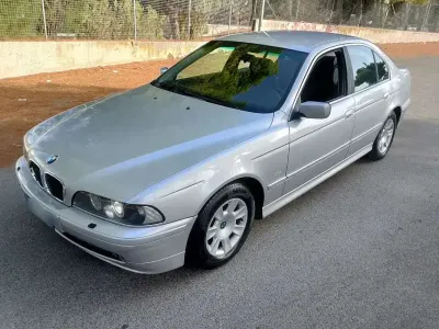 Usata BMW 525 Efficient Dynamics 162 CV (119 kW) 2002 Berlina