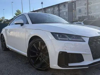 Usata Audi TT Ambiente 197 CV (144 kW) 2020 Coupé