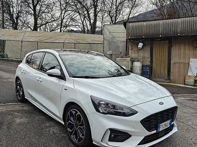 Usata Ford Focus 150 CV (110 kW) 2019 Bianco Berlina