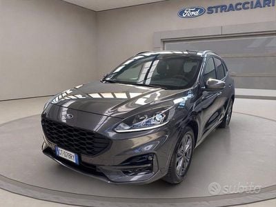 Usata Ford Kuga ST-Line 120 CV (88 kW) 2024 Grigio metallizzato SUV