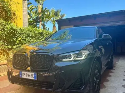 Begagnad BMW X4 M Sport 190 HK (139 kW) 2022 SUV