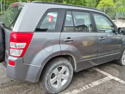 Usata Suzuki Vitara 2006 Grigio SUV