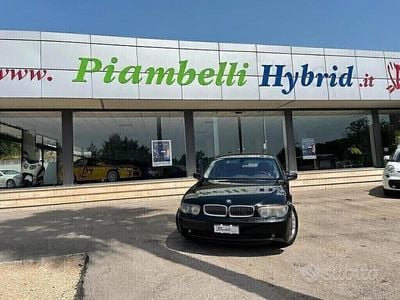 Usata BMW 735 Efficient Dynamics 272 CV (200 kW) 2002 Nero Berlina