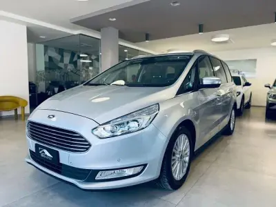 Usata Ford Galaxy Titanium 150 CV (110 kW) 2017 Argento Monovolume