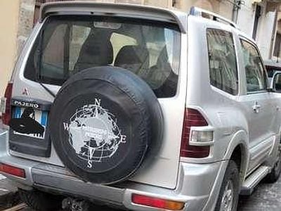 Usata Mitsubishi Pajero 116 CV (85 kW) 2002 Grigio SUV