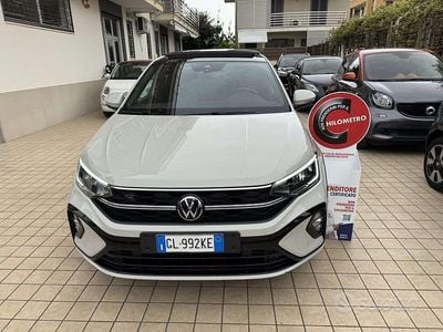 Begagnad VW Taigo R-line 110 HK (80 kW) 2023 Grå SUV
