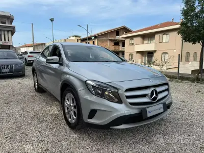 Usata Mercedes GLA180 2015 Grigio SUV