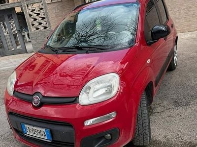 Usata Fiat Panda 70 CV (51 kW) 2013 Rosso Utilitaria