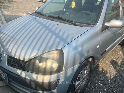 Renault Clio II