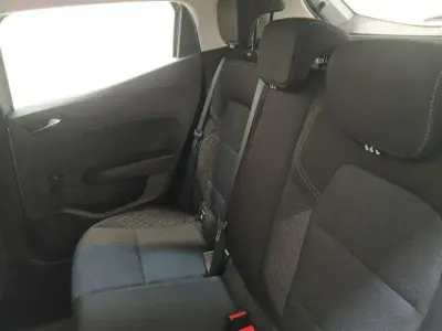 Usata Renault Clio Zen 85 CV (62 kW) 2020 Grigio chiaro