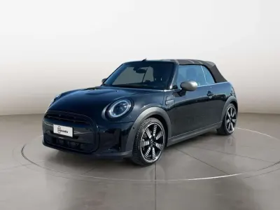 Usata Mini Cooper Cabriolet Classic 136 CV (100 kW) 2023 Nero Cabrio
