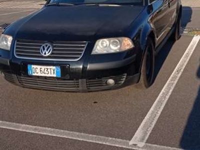 usata VW Passat Variant 1.9 tdi Highline 130cv