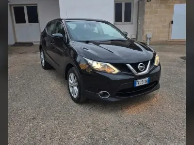 Usata Nissan Qashqai Tekna 110 CV (80 kW) 2017 Nero SUV