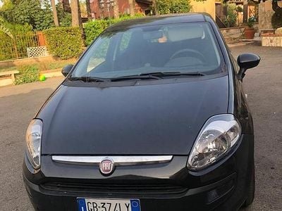 Usata Fiat Punto 75 CV (55 kW) 2013 Utilitaria