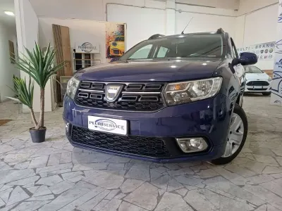 Usata Dacia Logan Lauréate 90 CV (66 kW) 2018 Blu/azzurro Station wagon